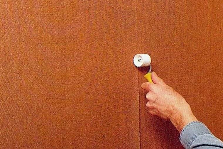 Чем подклеить обои – практические советы?