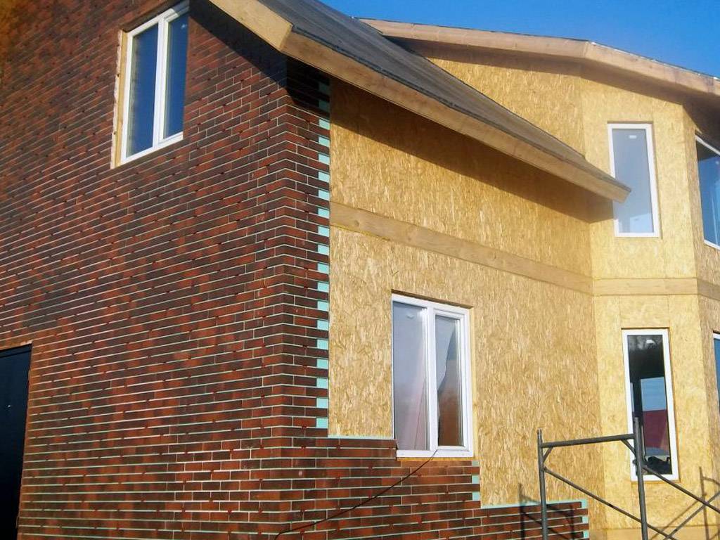 Фасадные панели для наружной отделки дома: выбираем и правильно монтируем