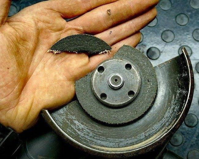 ✅ как поменять диск на болгарке без ключа - tractor-sale.ru