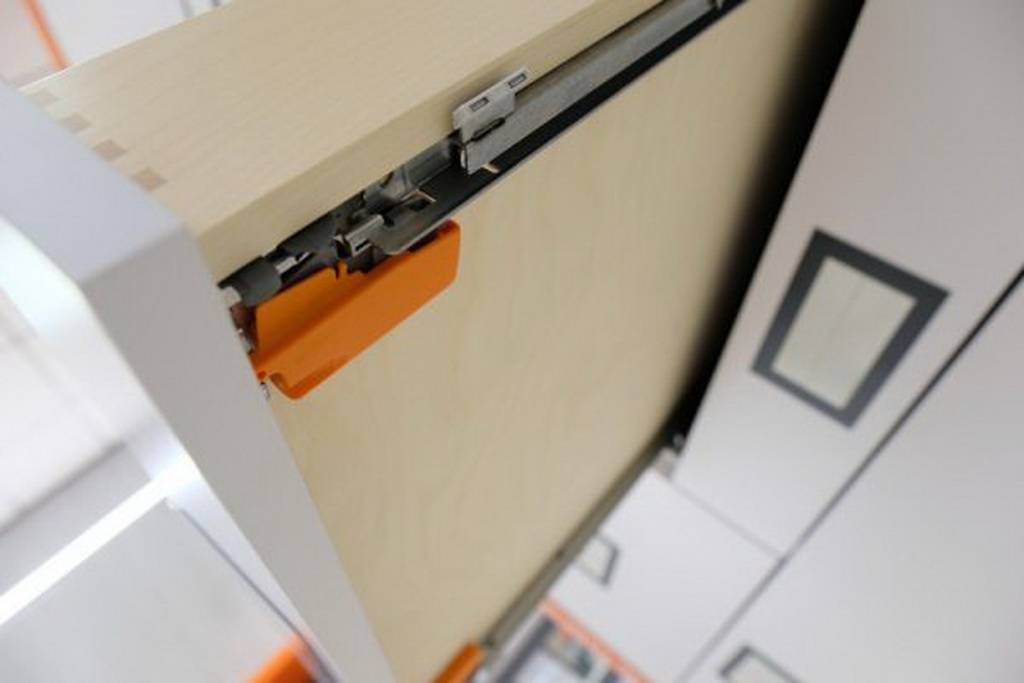 Blum - эталон инновационных технологий и качества фурнитуры для кухонной мебели