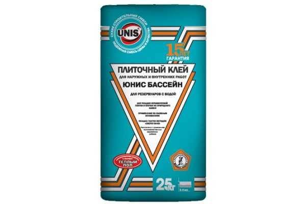 Плиточный клей для бассейнов: виды, характеристики, выбор
