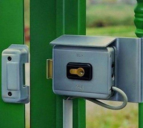 Механический кодовый замок для двери: установка и настройка