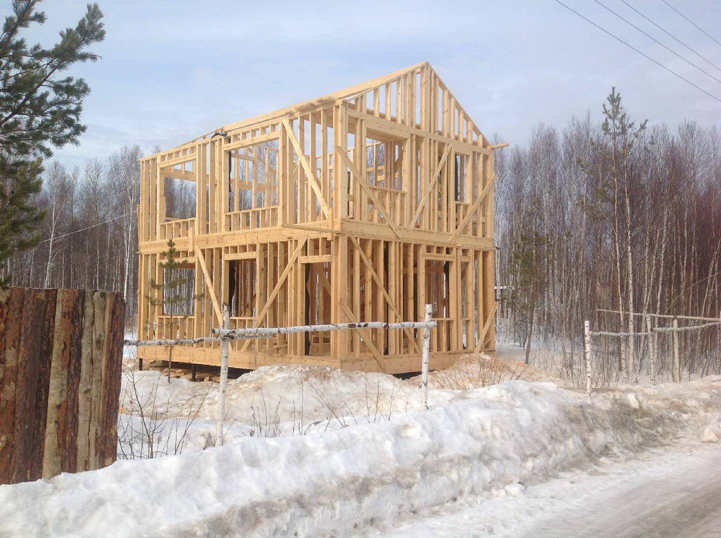 Строительство домов зимой – можно ли строить брусовой или каркасный дом: мифы и преимущества