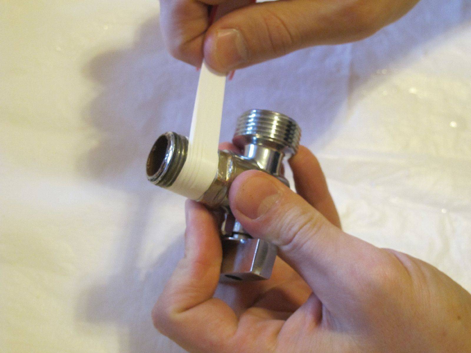 Фум-лента - как правильно наматывать на резьбу и трубу для надежной .