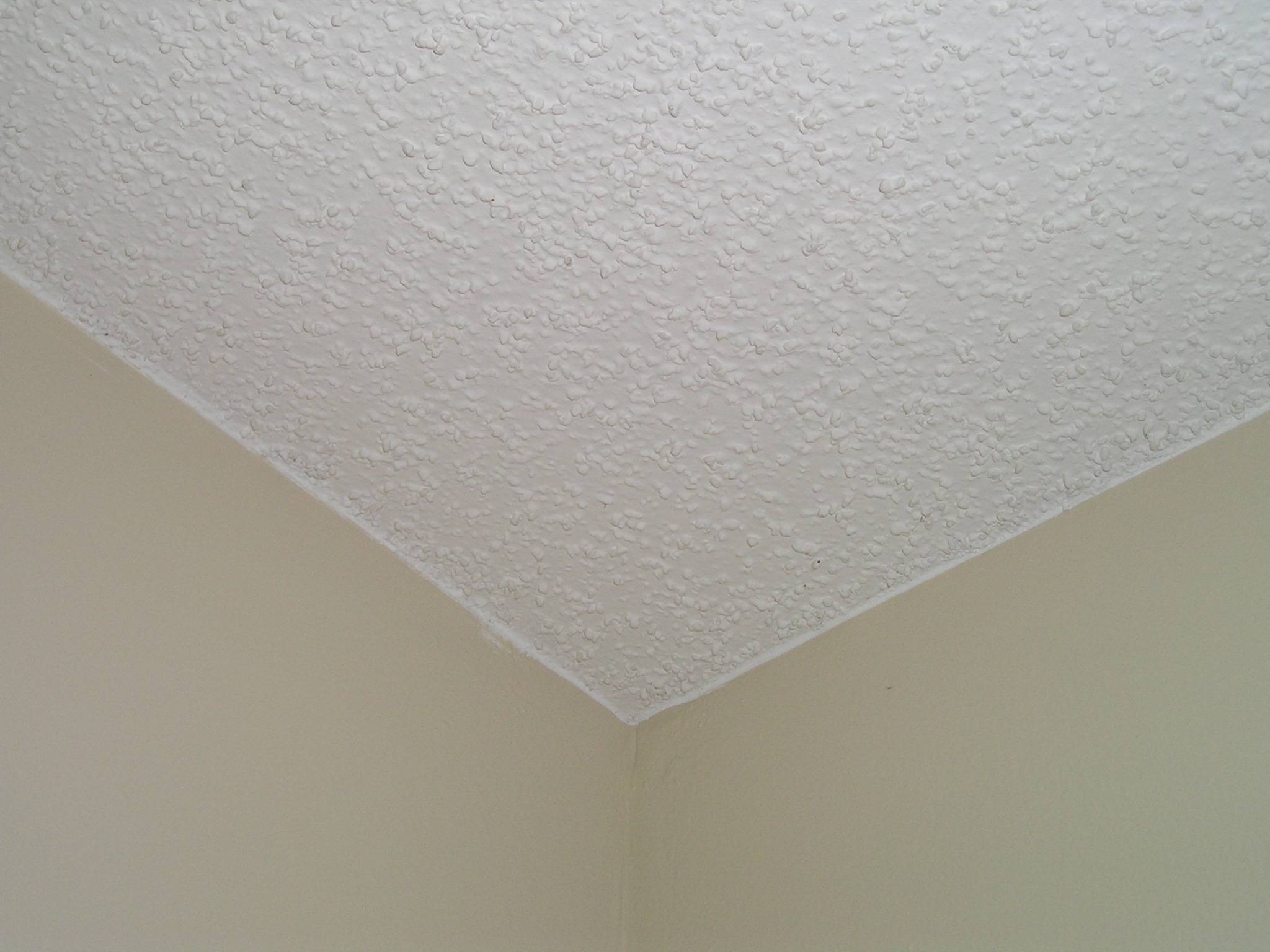 Белые обои на потолок фото