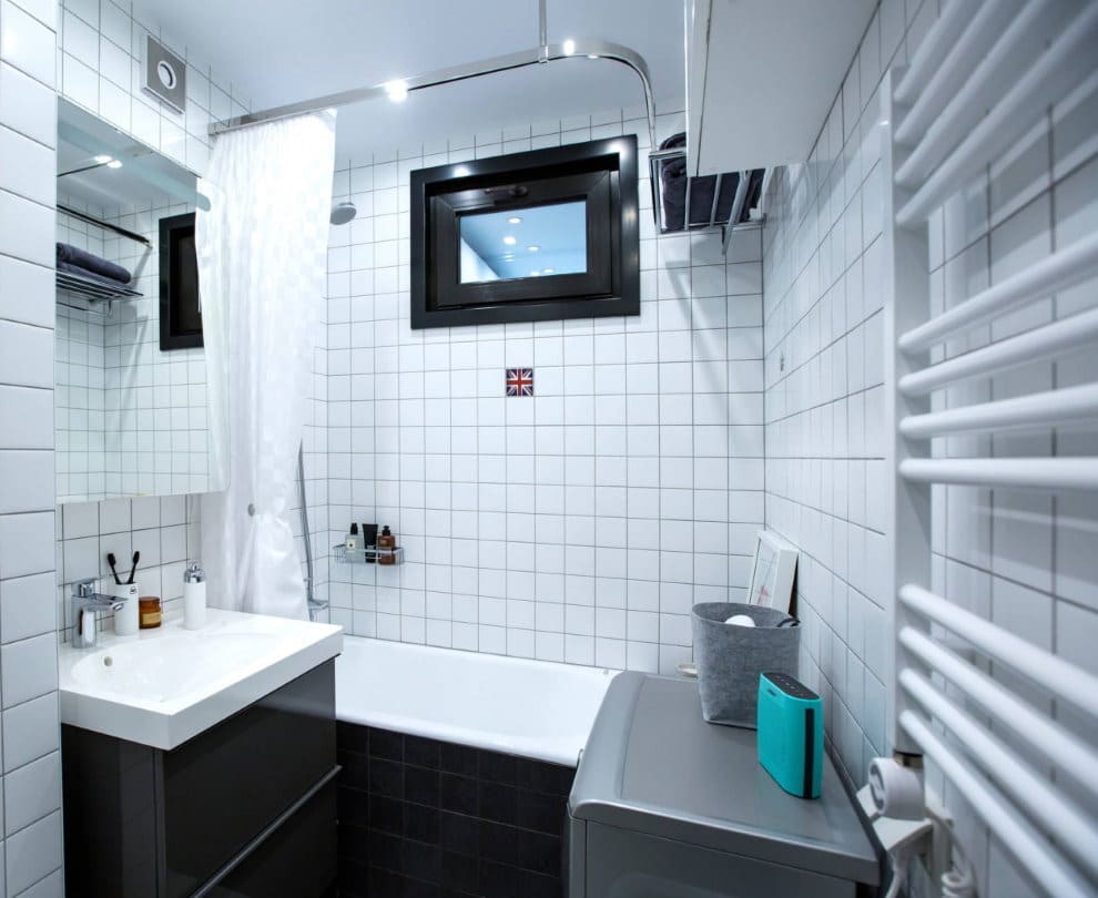 Черно белая ванная комната 4 кв метра
