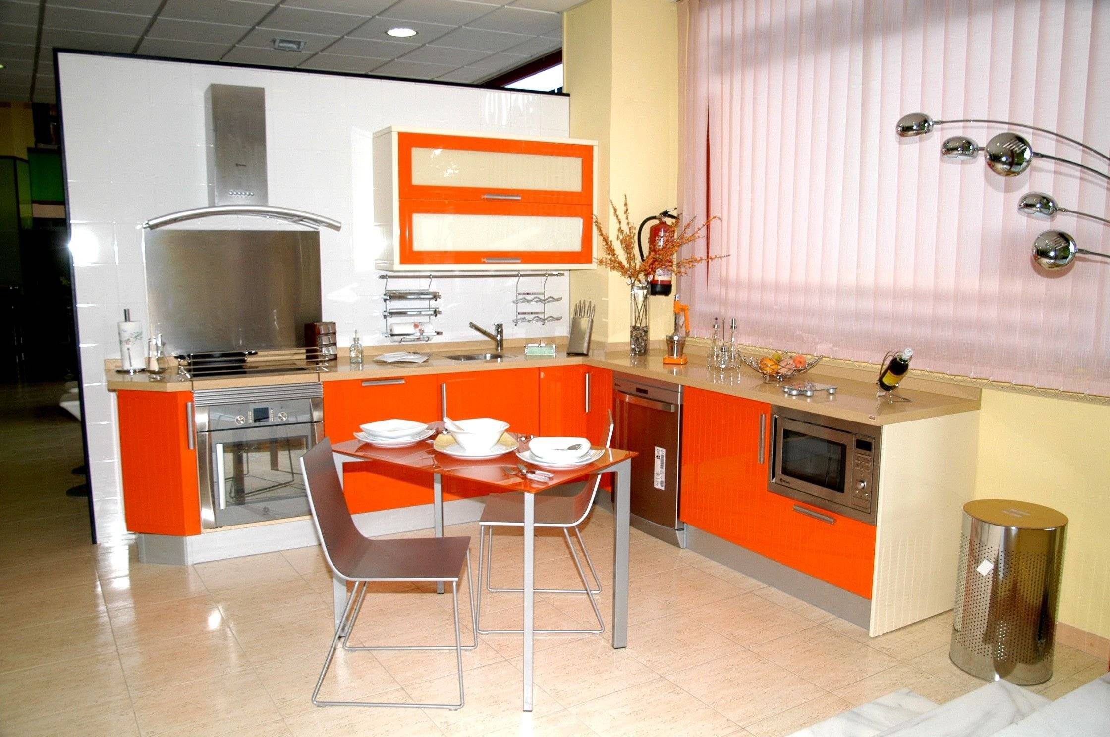 Кухни фото в оранжевых тонах фото