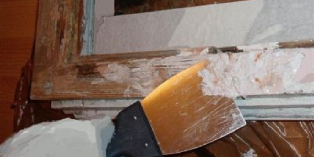 Как снимать старую краску с деревянных поверхностей в домашних условиях