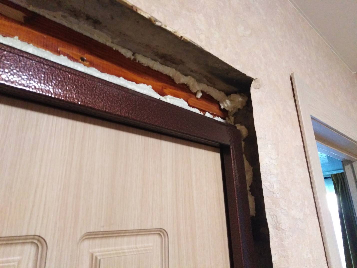 Установка доборов на межкомнатные двери своими руками