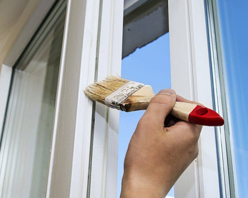 Покраска деревянных окон: технология выполнения работ своими руками | онлайн-журнал о ремонте и дизайне