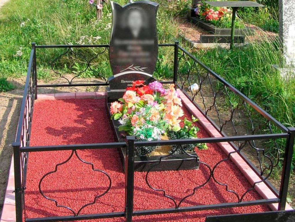 Как красиво благоустроить могилу на кладбище фото