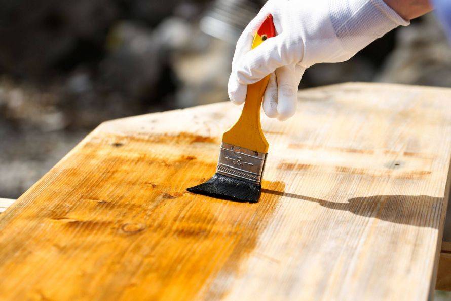 Обработка древесины олифой - о нюансах в строительных работах